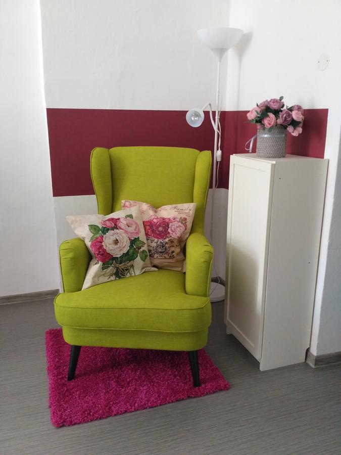 شقة Apartman 4U Centrum + Free Parking أولوموك المظهر الخارجي الصورة