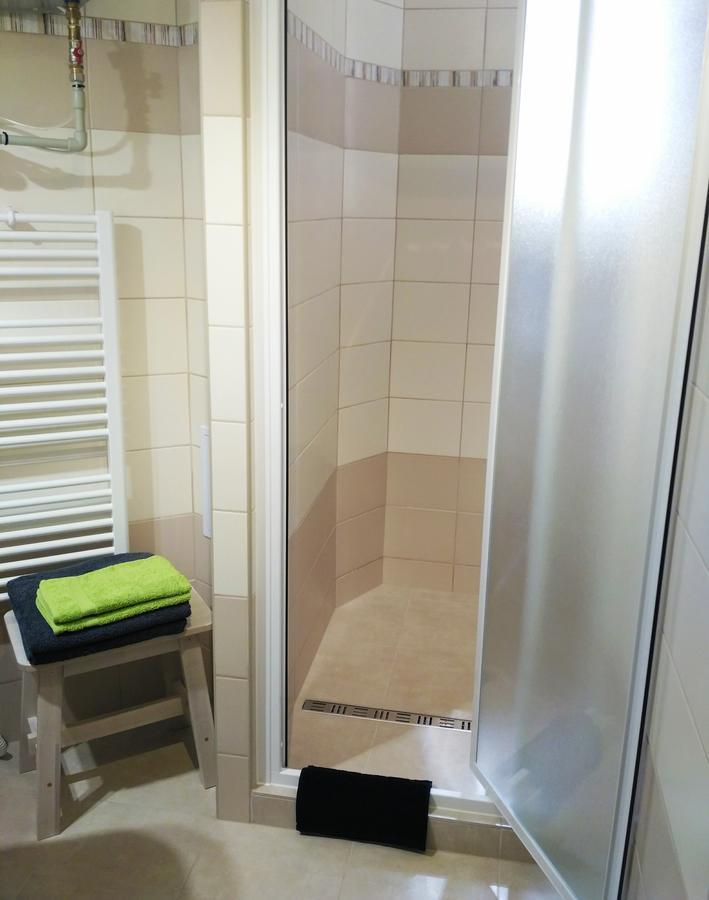 شقة Apartman 4U Centrum + Free Parking أولوموك المظهر الخارجي الصورة