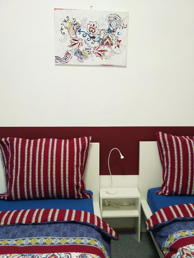 شقة Apartman 4U Centrum + Free Parking أولوموك المظهر الخارجي الصورة